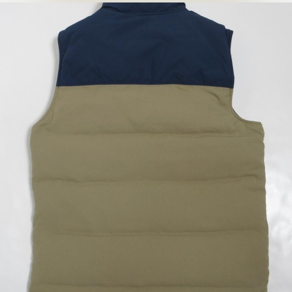 Patagonia Reversible Down Vest - Picture 2 of 3